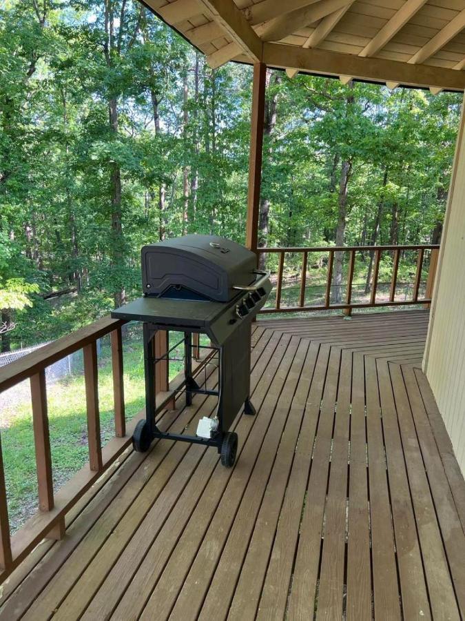 Resort Home On Half A Wooded Acres Sleeps Up To 14 Firepit For Smores Hot Springs Exterior photo